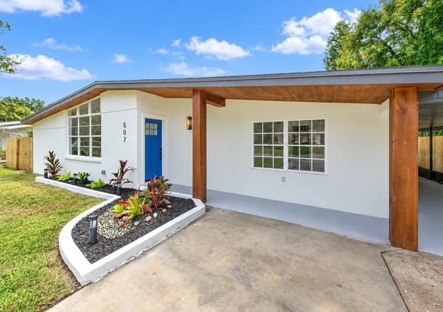 Photo 1 of Single family home for sale at 507 Sutton Pl, Brandon, FL 33510 | MLS# TB8556122 | Listing updated on 2026-10-09