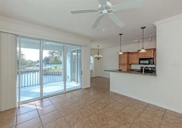 Photo 3 of Condo for sale at 700 Gdns Edge Dr #721, Venice, FL 34285 | MLS# N6146111 | Listing updated on 2026-10-17