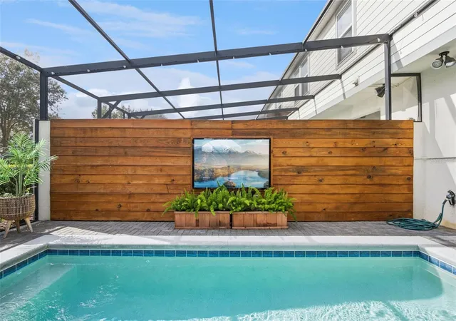 Photo 1 of Townhouse for sale at 7455 Oakmoss Loop, Davenport, FL 33837 | MLS# O6448281 | Listing updated on 2026-10-08