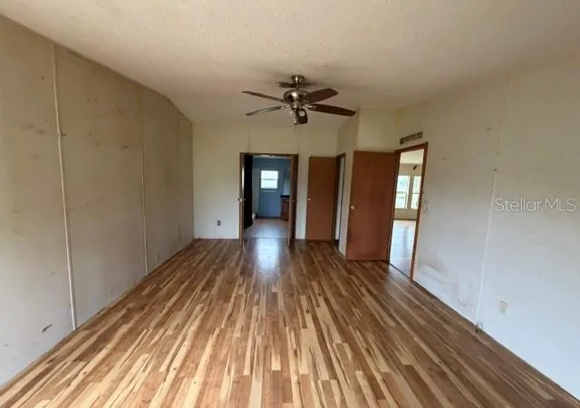 Photo 4 of Manufactured home for sale at 314 Skyblue Ln, Auburndale, FL 33823 | MLS# S5159121 | Listing updated on 2026-10-08