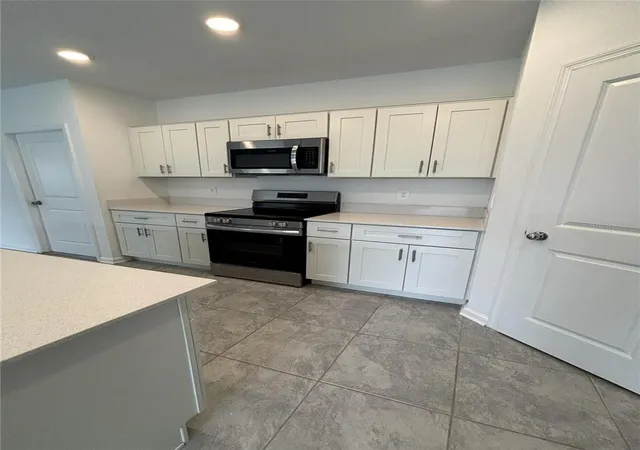 Photo 3 of Single family home for sale at 1338 Deepwater Cir, Eagle Lake, FL 33839 | MLS# O6448284 | Listing updated on 2026-10-09