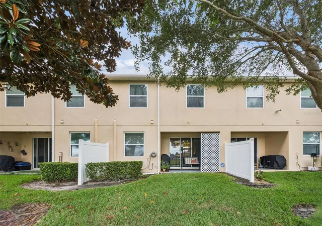 Photo 4 of Townhouse for sale at 1029 Wood Cvs, Kissimmee, FL 34743 | MLS# S5159122 | Listing updated on 2026-10-28