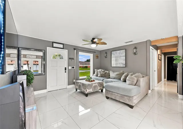 Photo 4 of Single family home for sale at 8301 Sarnow Dr, Orlando, FL 32822 | MLS# O6448286 | Listing updated on 2026-10-09