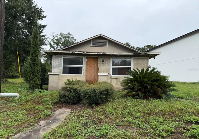 Photo 1 of Single family home for sale at 2311 S Ronald Reagan Blvd, Altamonte Springs, FL 32701 | MLS# O6448289 | Listing updated on 2026-10-09
