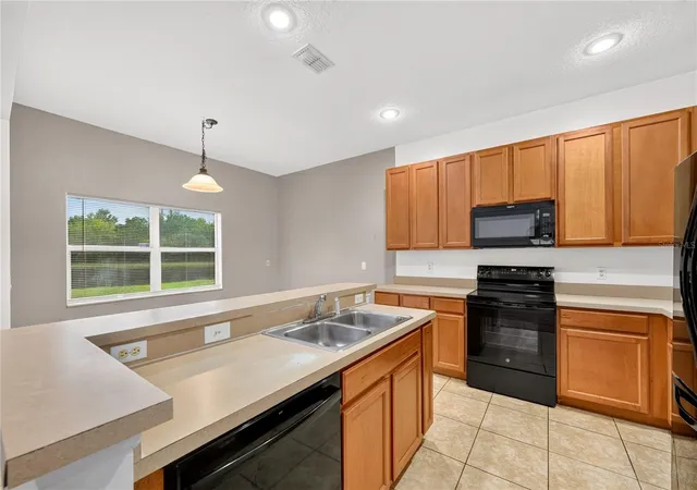 Photo 2 of Single family home for sale at 2838 Sweetspire Cir, Kissimmee, FL 34746 | MLS# O6448290 | Listing updated on 2026-10-09