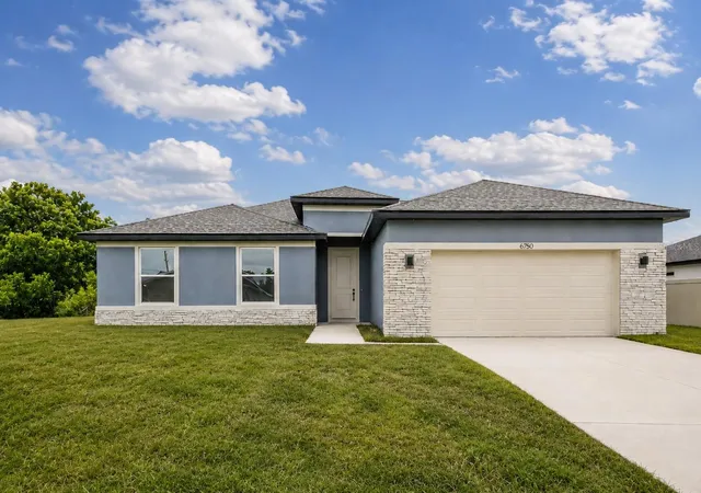 Single family home for sale at 16674 SW 30th Terrace Rd, OCALA, FL 34473 | MLS# OM733681
