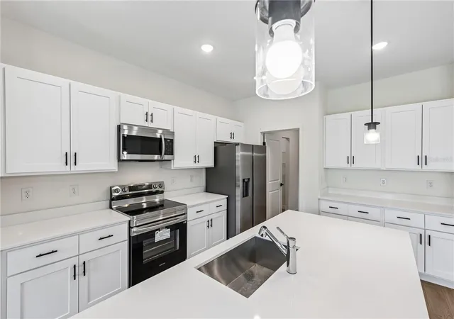 Photo 2 of Single family home for sale at 16674 SW 30th Terrace Rd, Ocala, FL 34473 | MLS# OM733681 | Listing updated on 2026-10-08