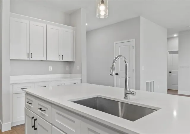 Photo 4 of Single family home for sale at 16674 SW 30th Terrace Rd, Ocala, FL 34473 | MLS# OM733681 | Listing updated on 2026-10-08