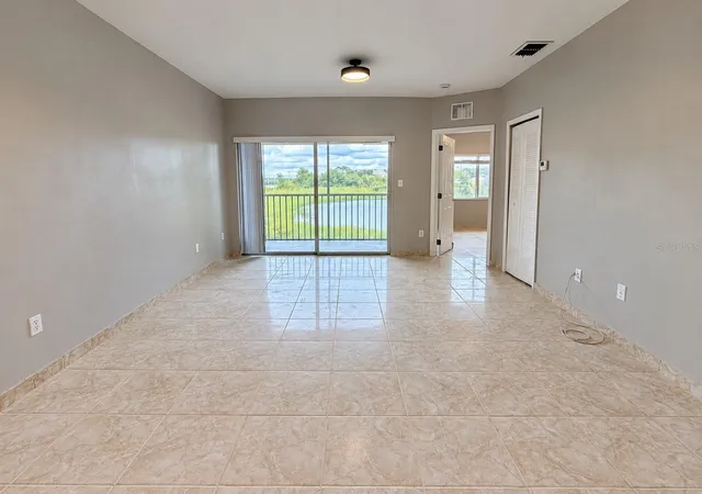 Photo 3 of Condo for sale at 522 Villa Del Sol Cir #203, Orlando, FL 32824 | MLS# O6448293 | Listing updated on 2026-10-11