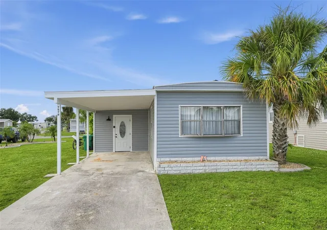 Manufactured home for sale at 7578 Silage Cir, PORT CHARLOTTE, FL 33981 | MLS# D6149085