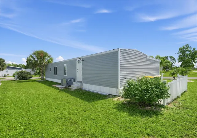 Photo 2 of Manufactured home for sale at 7578 Silage Cir, Port Charlotte, FL 33981 | MLS# D6149085 | Listing updated on 2026-10-09