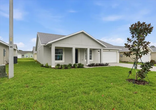 Photo 3 of Single family home for sale at 5920 Cormorant Ct, Lakeland, FL 33809 | MLS# L4965630 | Listing updated on 2026-10-08