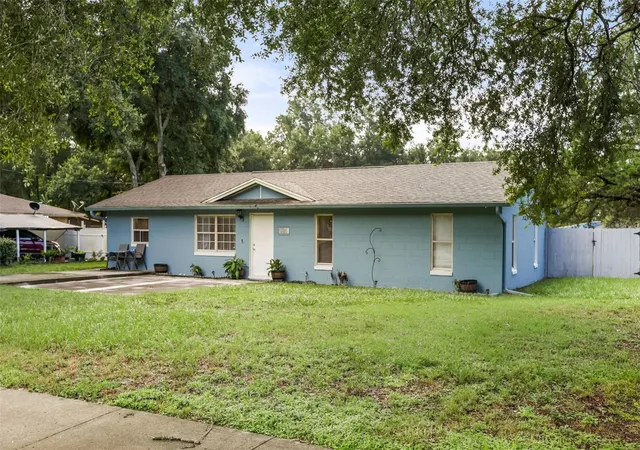 Photo 1 of Single family home for sale at 7008 Holly St, Mount Dora, FL 32757 | MLS# O6448303 | Listing updated on 2026-10-08