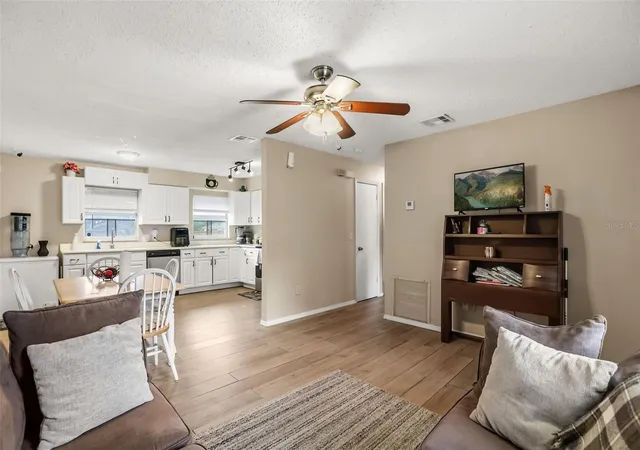 Single family home for sale at 7008 Holly St, MOUNT DORA, FL 32757 | MLS# O6448303 | Listing updated on 2026-10-08