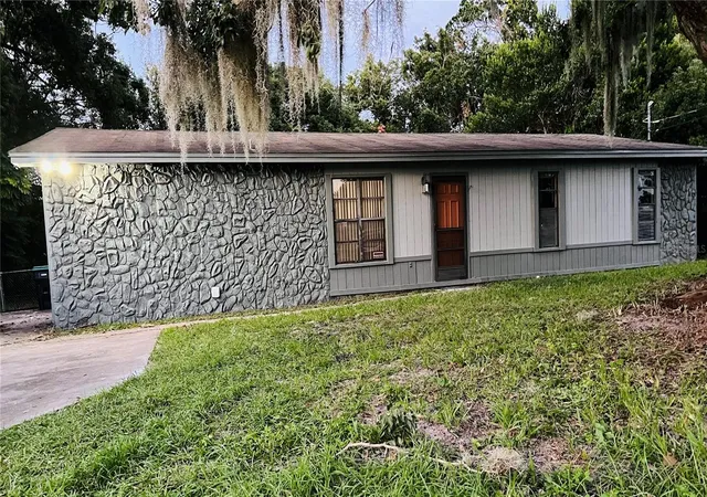 Photo 1 of Single family home for sale at 7925 Napoleon St, Orlando, FL 32825 | MLS# O6448305 | Listing updated on 2026-10-08