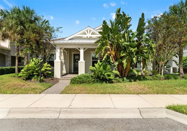 Photo 2 of Single family home for sale at 12111 Blue Hl Trl, Bradenton, FL 34211 | MLS# A4708903 | Listing updated on 2026-10-22