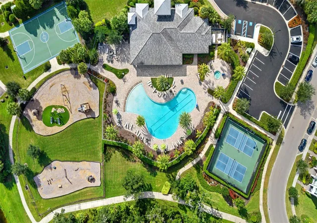 Photo 3 of Single family home for sale at 12111 Blue Hl Trl, Bradenton, FL 34211 | MLS# A4708903 | Listing updated on 2026-10-22