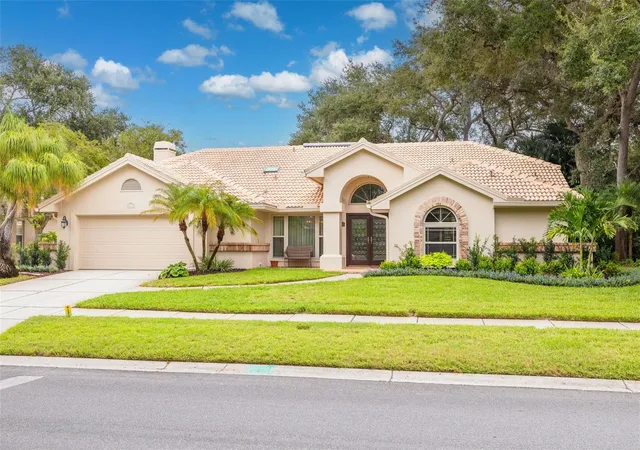 Single family home for sale at 2715 Country Woods Ln, PALM HARBOR, FL 34683 | MLS# TB8556148