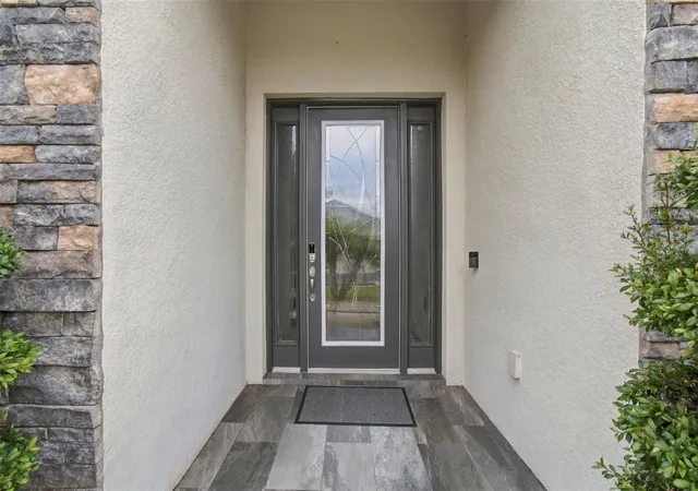Photo 1 of Single family home for sale at 1015 Tracey Ann Loop, Seffner, FL 33584 | MLS# TB8556150 | Listing updated on 2026-10-09
