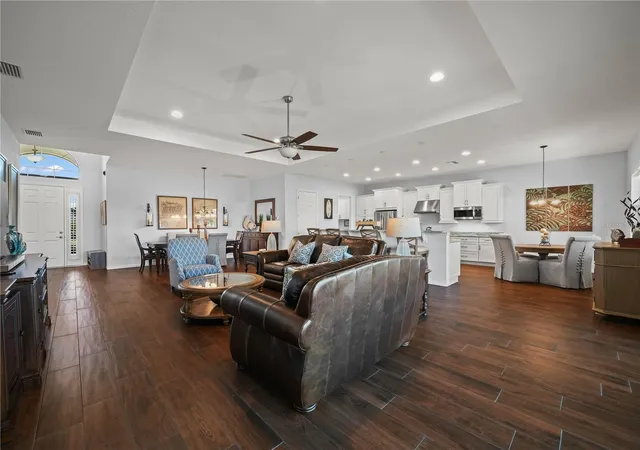 Photo 3 of Single family home for sale at 6216 Pinehurst Loop, Winter Haven, FL 33884 | MLS# P4940107 | Listing updated on 2026-10-09