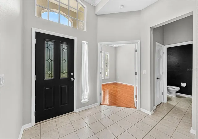 Photo 3 of Single family home for sale at 10891 Piping Rock Cir, Orlando, FL 32817 | MLS# O6448322 | Listing updated on 2026-10-08