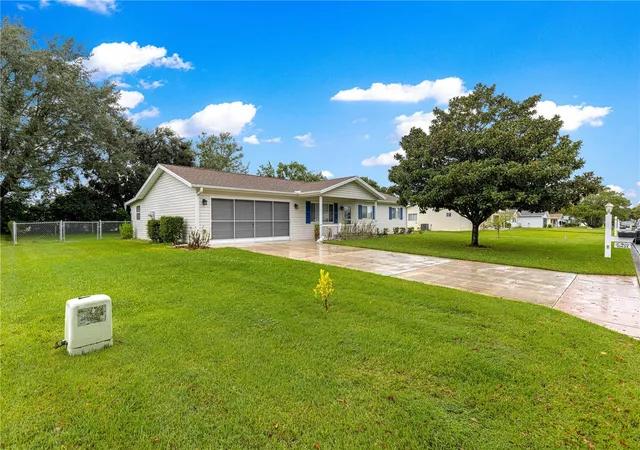 Photo 4 of Single family home for sale at 10434 SE 178th Place, Summerfield, FL 34491 | MLS# G5118809 | Listing updated on 2026-10-10