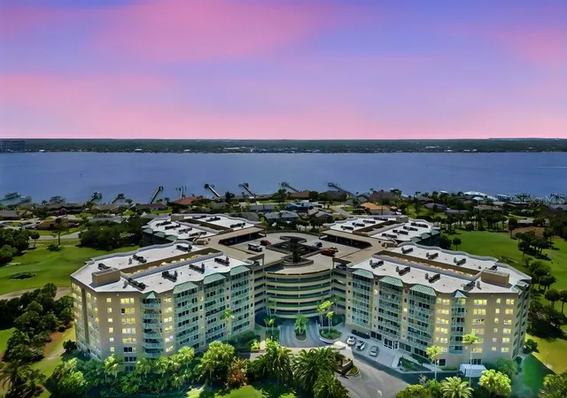 Photo 1 of Condo for sale at 4 Oceans W Blvd #402A, Daytona Beach, FL 32118 | MLS# V4951707 | Listing updated on 2026-10-08