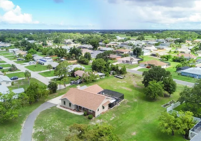 Photo 2 of Single family home for sale at 660 Gillespie St, Englewood, FL 34223 | MLS# D6149089 | Listing updated on 2026-10-08