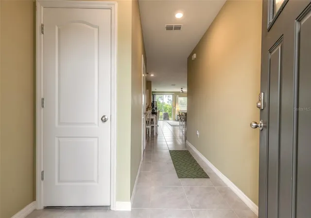 Photo 3 of Townhouse for sale at 84 Bella Lago Cir, Port Orange, FL 32129 | MLS# V4951708 | Listing updated on 2026-10-08