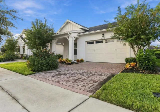 Photo 3 of Single family home for sale at 4918 Drawdy Ct, Saint Cloud, FL 34772 | MLS# O6448333 | Listing updated on 2026-10-08