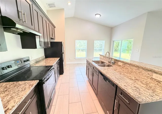 Photo 4 of Single family home for sale at 3124 N Covington Dr, Deltona, FL 32738 | MLS# O6448336 | Listing updated on 2026-10-09
