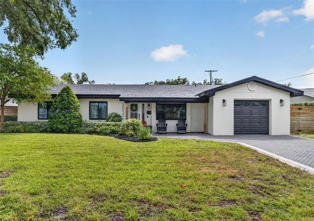 Single family home for sale at 2050 Thunderbird Trl, MAITLAND, FL 32751 | MLS# O6448337