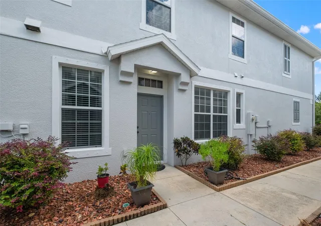 Photo 3 of Townhouse for sale at 8423 Blue Rock Dr, New Port Richey, FL 34653 | MLS# W7890192 | Listing updated on 2026-10-22