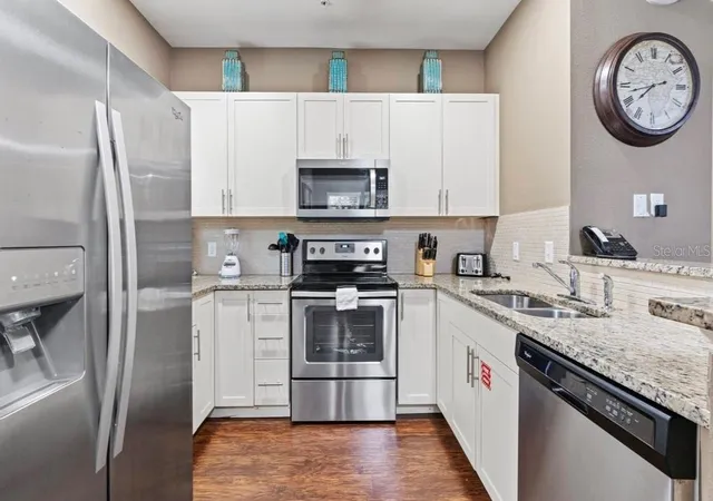 Photo 4 of Townhouse for sale at 3200 Guana Way, Kissimmee, FL 34747 | MLS# S5159141 | Listing updated on 2026-10-09