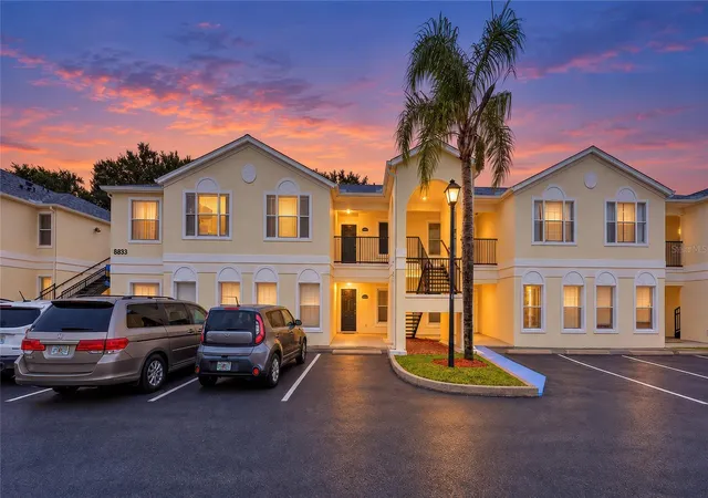 Condo for sale at 8831 Grand Palms Cir Apt B, KISSIMMEE, FL 34747 | MLS# O6448342