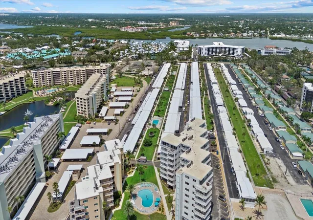 Photo 4 of Condo for sale at 5830 Midnight Pass Rd #8, Sarasota, FL 34242 | MLS# A4708909 | Listing updated on 2026-10-09