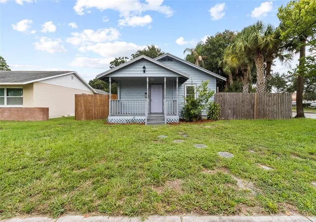 Photo 3 of Single family home for sale at 3701 38th Avenue N, Saint Petersburg, FL 33713 | MLS# TB8556187 | Listing updated on 2026-10-08