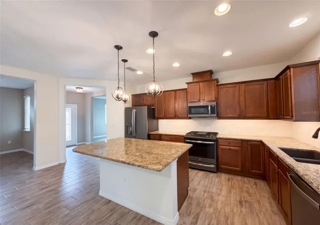 Photo 2 of Single family home for sale at 394 Alcove Dr, Groveland, FL 34736 | MLS# O6448354 | Listing updated on 2026-10-09