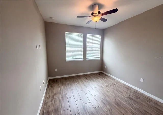 Photo 3 of Single family home for sale at 394 Alcove Dr, Groveland, FL 34736 | MLS# O6448354 | Listing updated on 2026-10-09