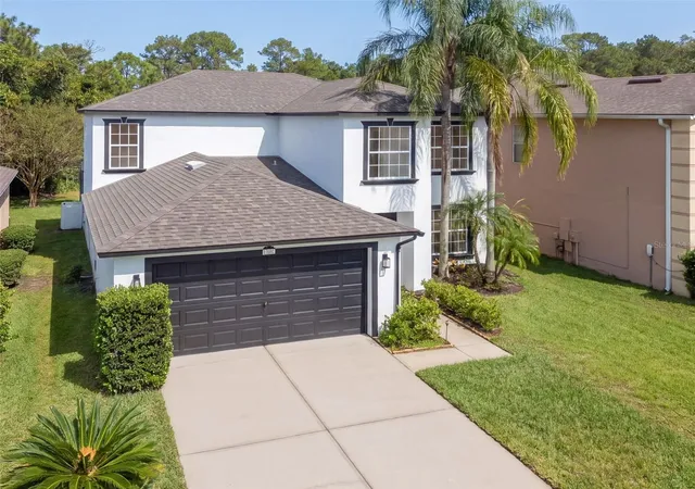 Photo 3 of Single family home for sale at 381 Augustine Ct, Oviedo, FL 32765 | MLS# O6448356 | Listing updated on 2026-10-09