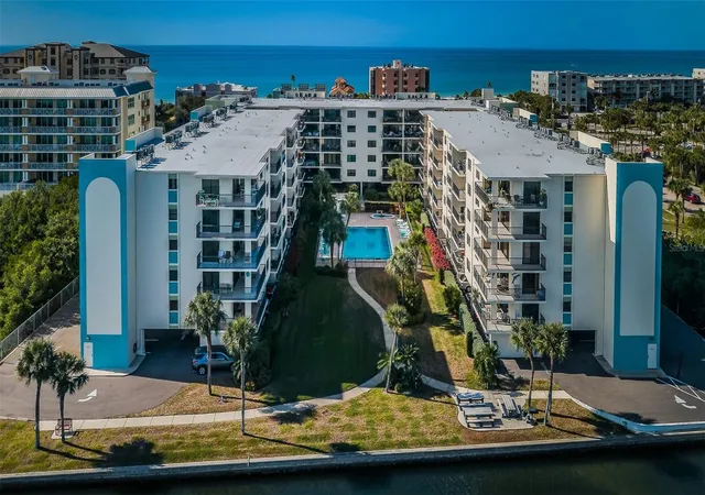 Photo 3 of Condo for sale at 19531 Gulf Blvd #604, Indian Shores, FL 33785 | MLS# TB8556192 | Listing updated on 2026-10-08