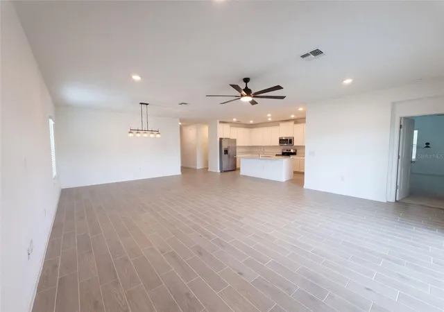 Photo 3 of Single family home for sale at 1537 Nw 44th Court Rd, Ocala, FL 34482 | MLS# O6448364 | Listing updated on 2026-10-09