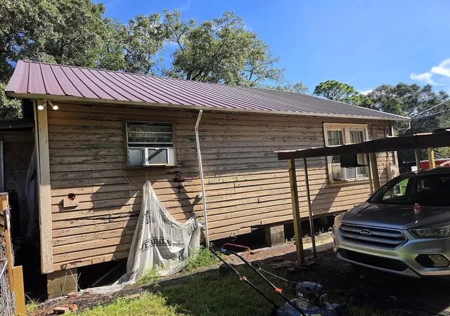 Photo 10 of Single family home for sale at 1201 Lownde Ave, PENSACOLA, FL 32507 | MLS# A4708912 | Listing updated on 2026-10-09