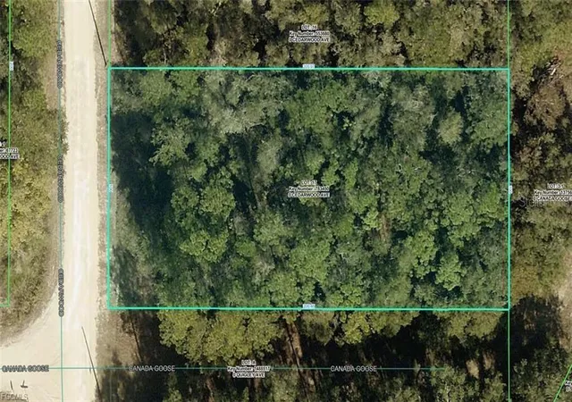 Land for sale at R01-221-17-3357-5520-0170 Cedarwood Ave, WEEKI WACHEE, FL 34614 | MLS# A4708913