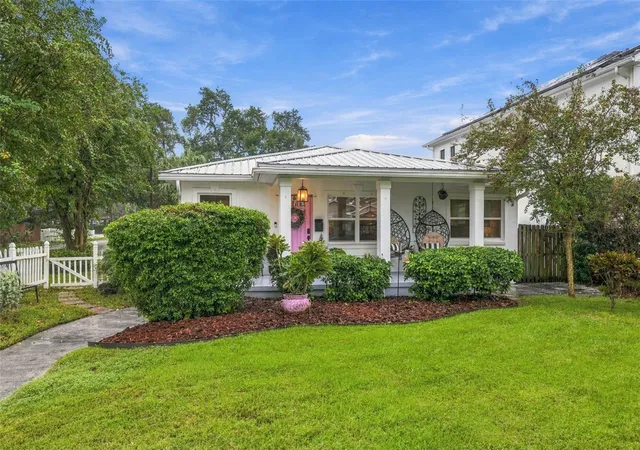 Single family home for sale at 4200 W Empedrado St, TAMPA, FL 33629 | MLS# TB8556197