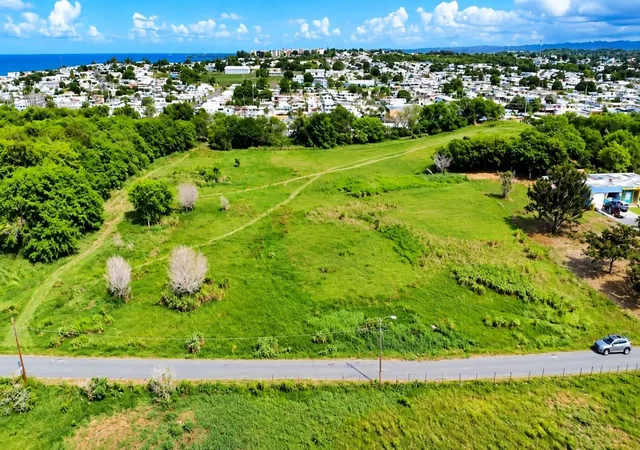 Photo 1 of Land for sale at Km 13 Pr Sr 493, Arecibo, PR 00612 | MLS# PR9124834 | Listing updated on 2026-10-09