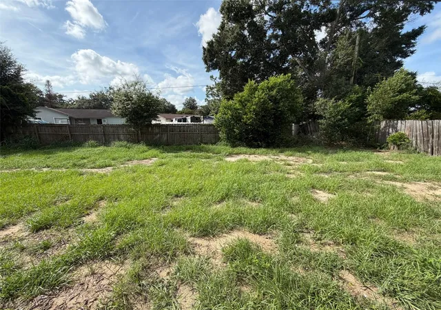 Photo 17 of Single family home for sale at 7008 Harwick Dr, ORLANDO, FL 32818 | MLS# O6448369 | Listing updated on 2026-10-09