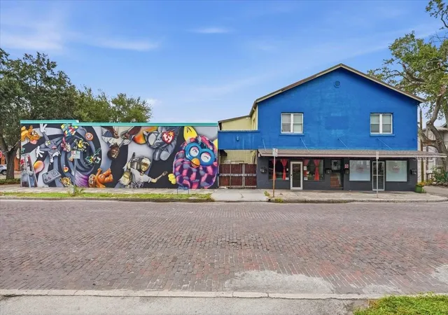 Photo 3 of Multi family home for sale at 1756 Central Ave, Saint Petersburg, FL 33712 | MLS# TB8556202 | Listing updated on 2026-10-09