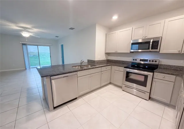 Photo 3 of Single family home for sale at 2782 Timber Hawk Cir, Ocoee, FL 34761 | MLS# O6448371 | Listing updated on 2026-10-09