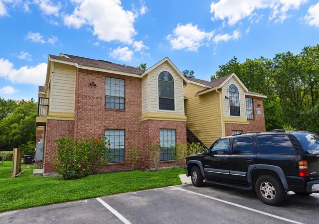 Photo 3 of Condo for sale at 8709 Fancy Finch Dr #102, Tampa, FL 33614 | MLS# TB8556205 | Listing updated on 2026-10-10